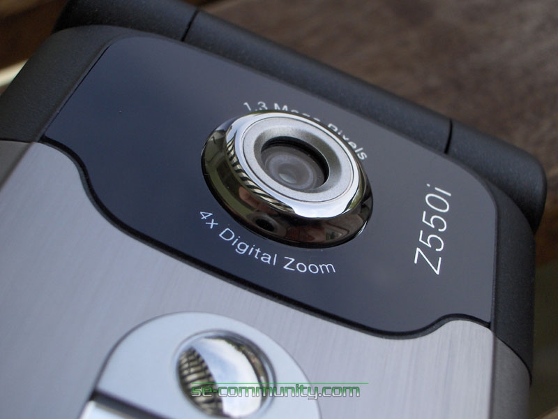 Sony Ericsson Z550i