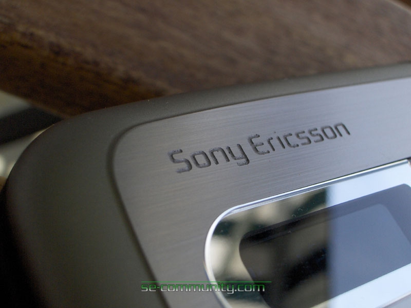 Sony Ericsson Z550i