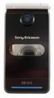 Review of Sony Ericsson Z770i – Happiness Costs $400
